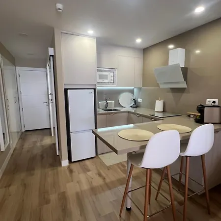 En Plaza Del Charco *